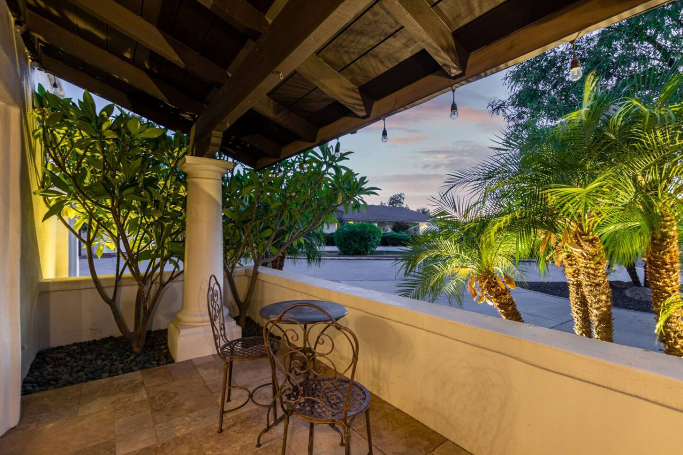 99 Palms Event Venue