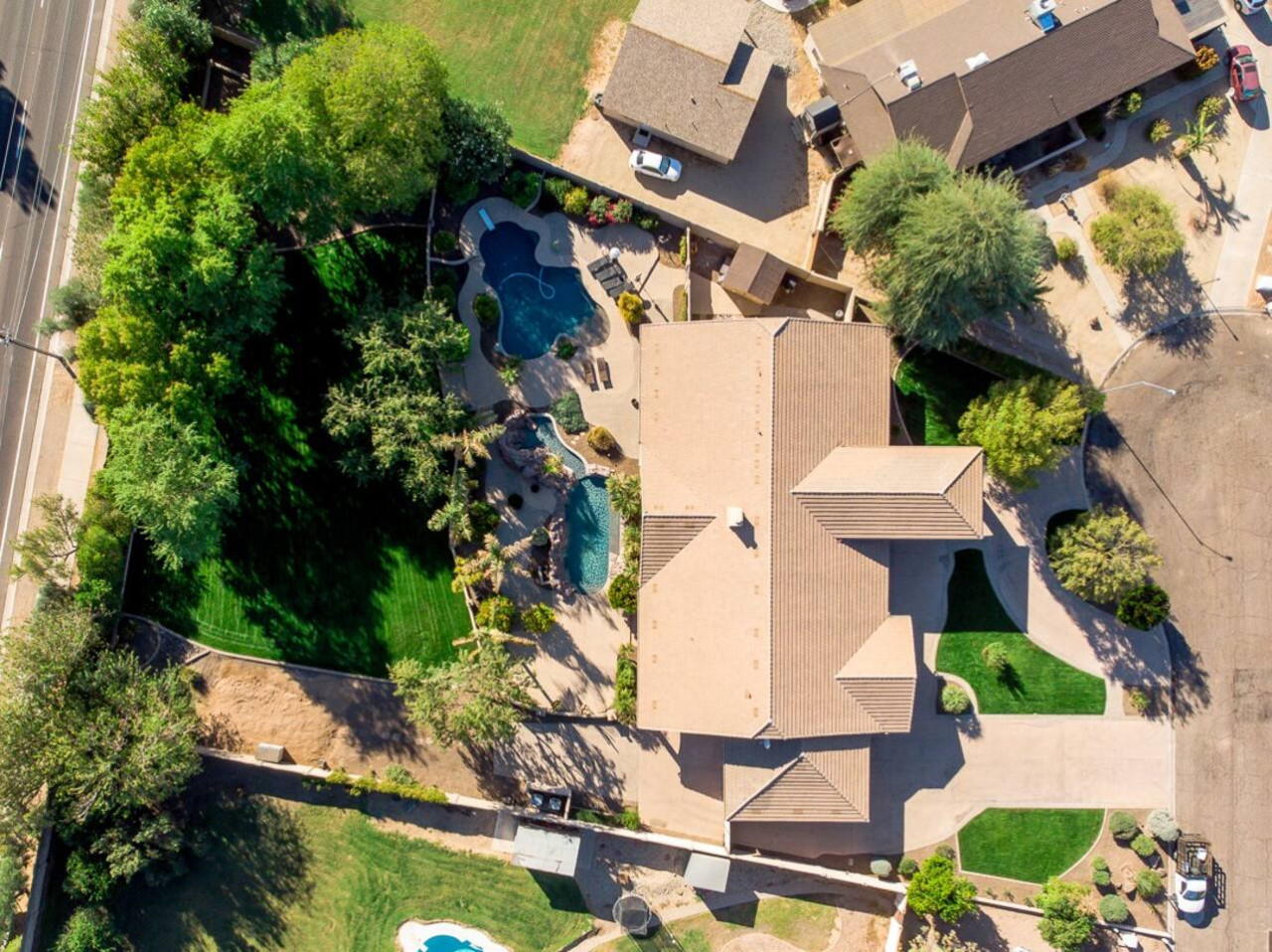 Peoria Pool House Resort