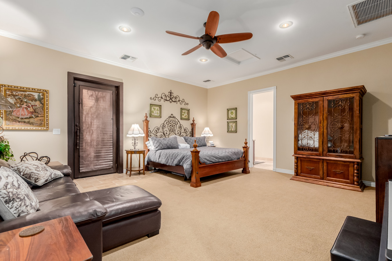Peoria Pool House Resort